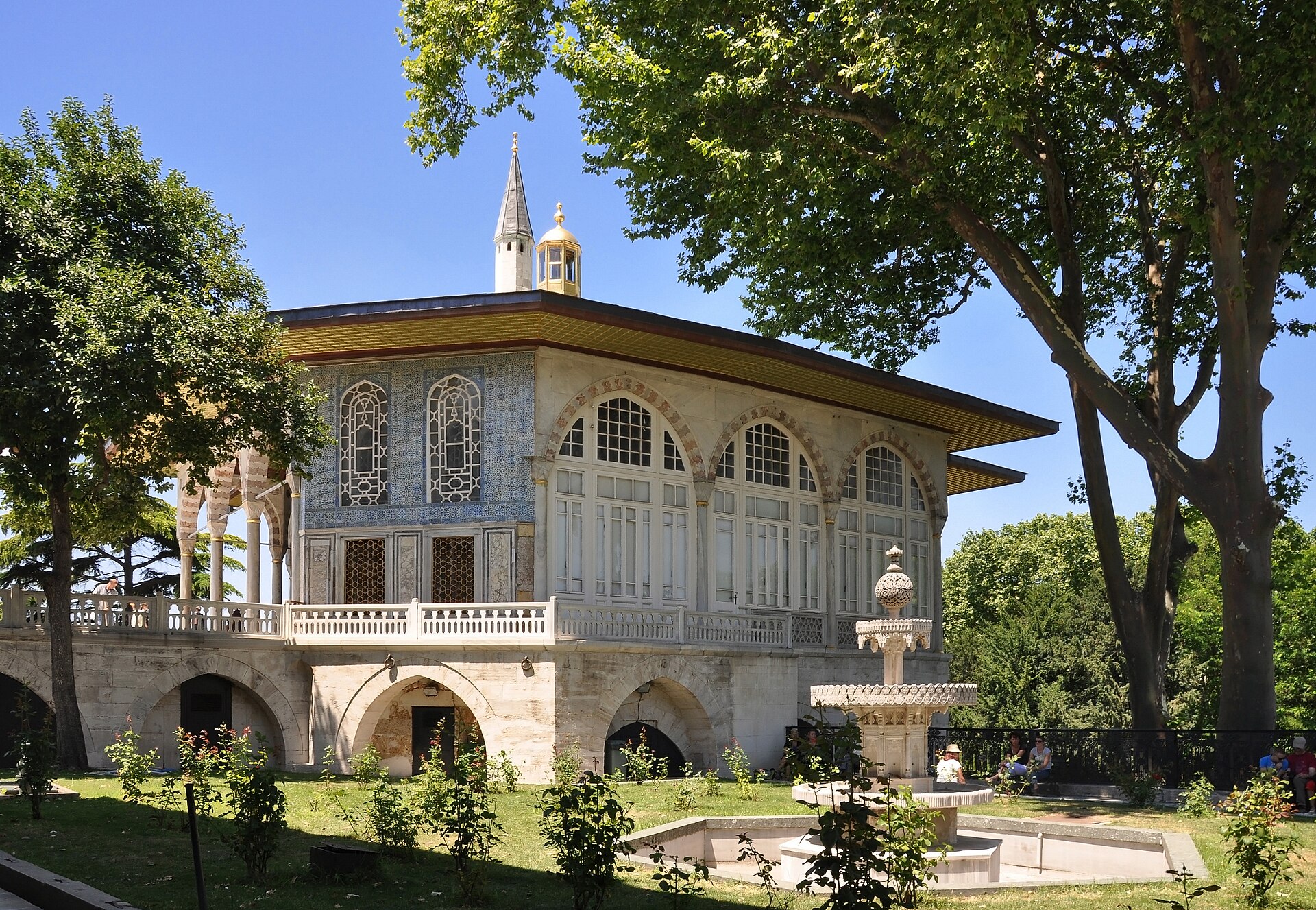 The Baghdad Kiosk, a masterpiece of classical Ottoman design glowing with brilliant tilework.