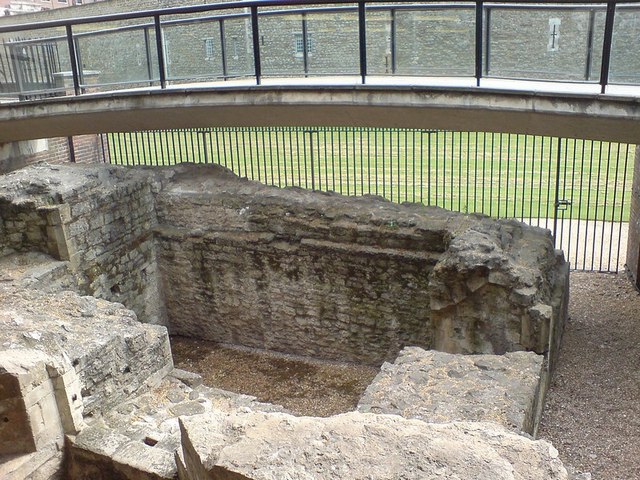 The concentric rings of medieval walls and towers that grew up around the original Norman keep