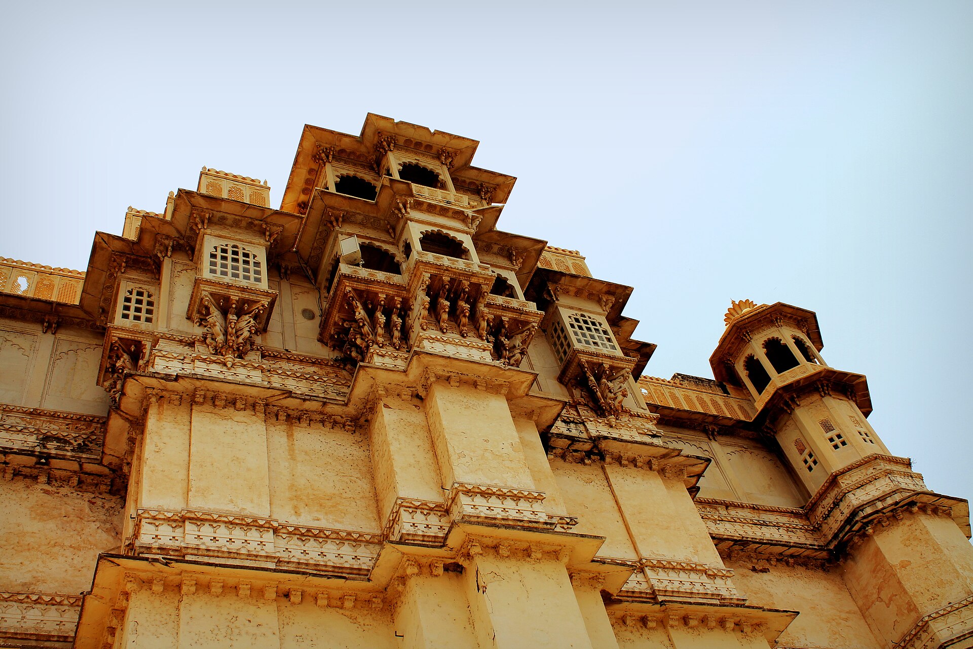 The palace is the largest royal complex in Rajasthan, its walls climbing the ridge above the lake.