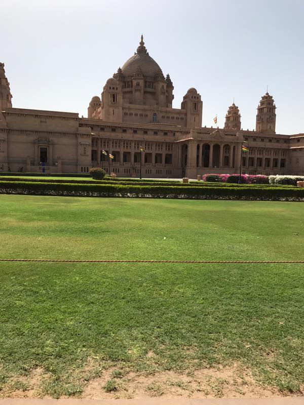 A view of the great palace on its hill.