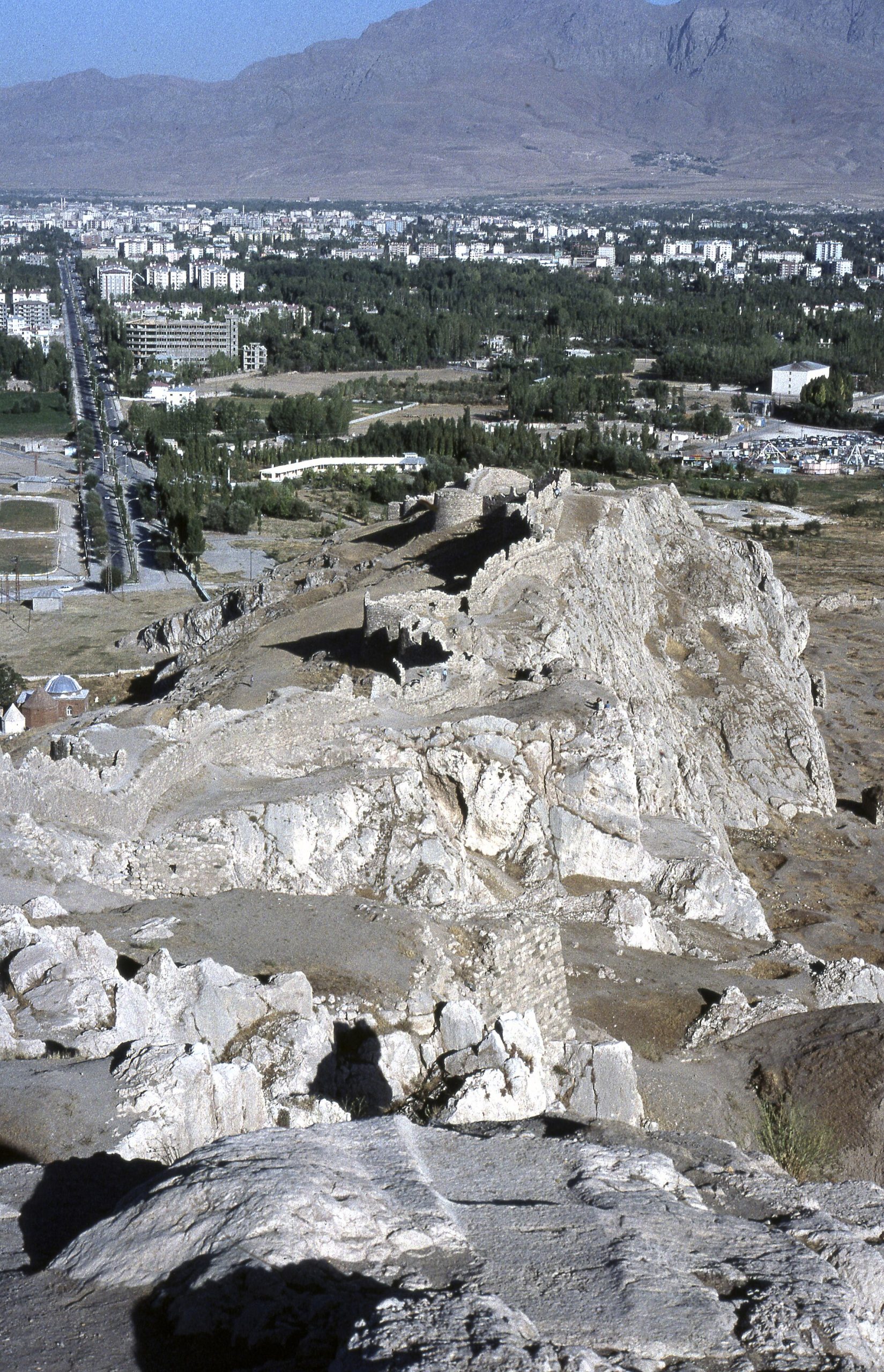The fortress preserves numerous cuneiform inscriptions carved by the kings of Urartu.