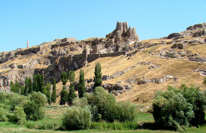 Van Fortress (Tushpa), Turkey - lead