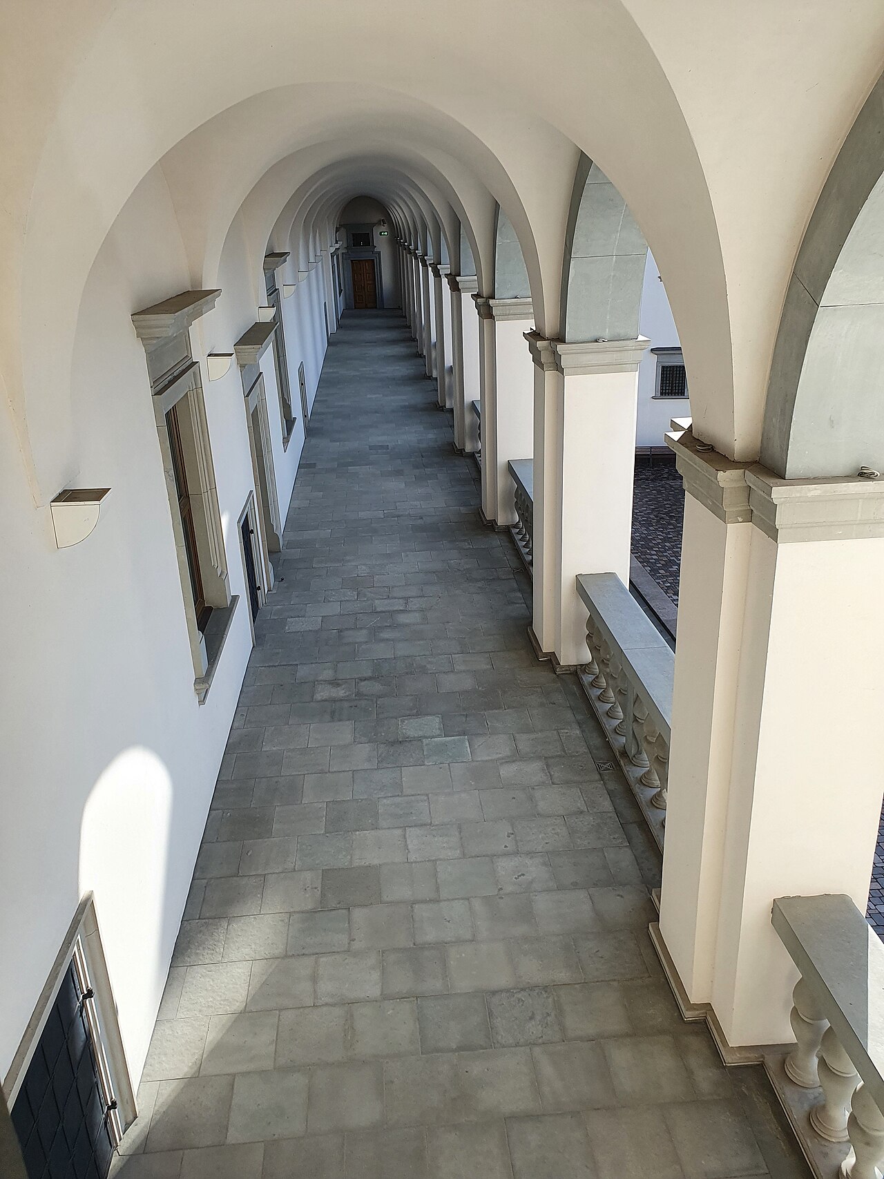 A balcony overlooking the Grand Courtyard of the palace.