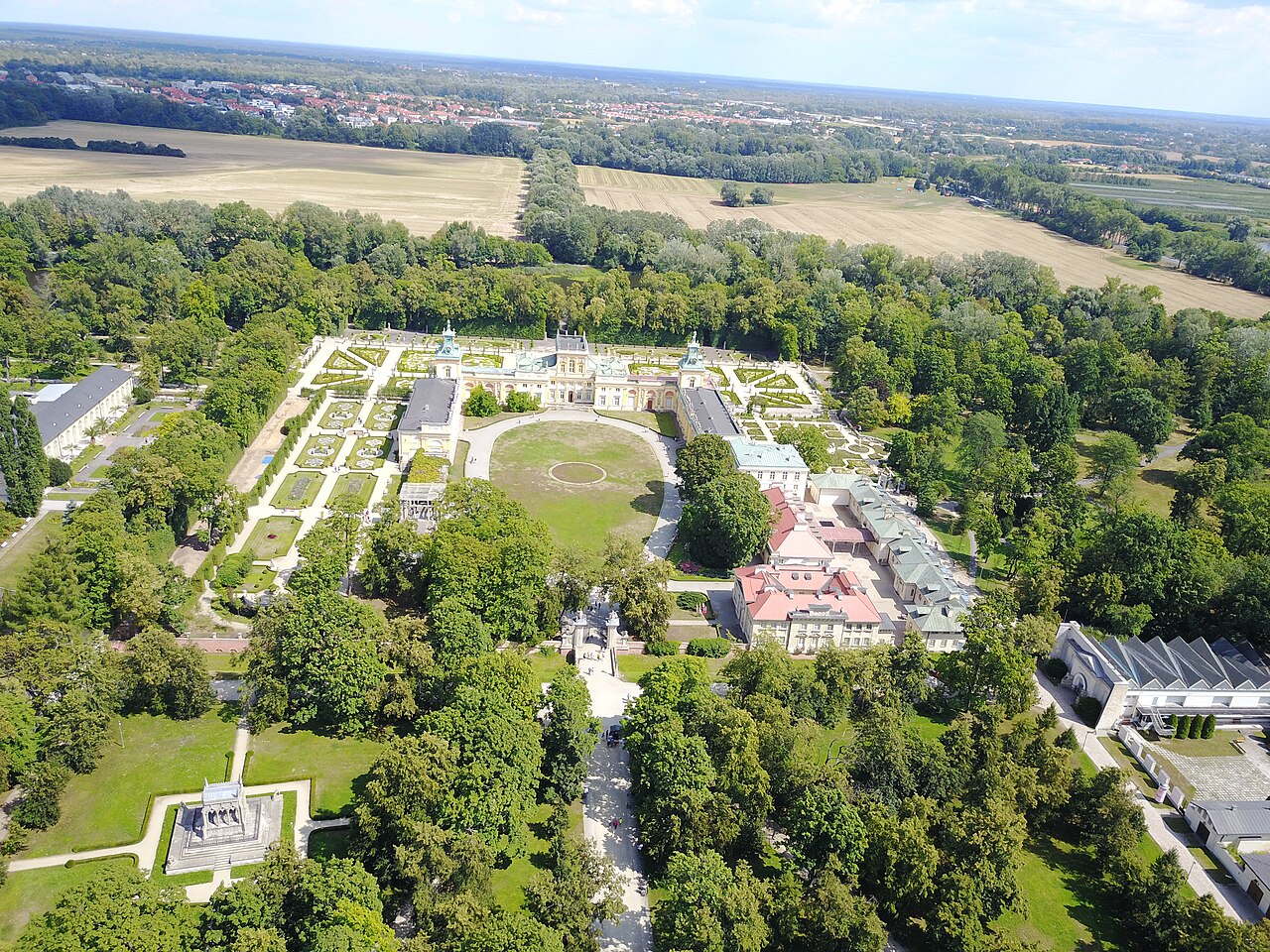 An aerial view of Wilanow and its gardens.