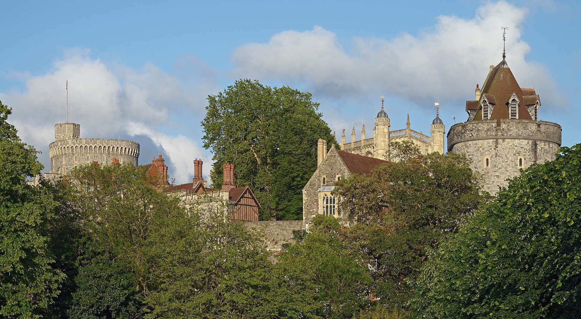 A panoramic view of Windsor Castle above the Thames