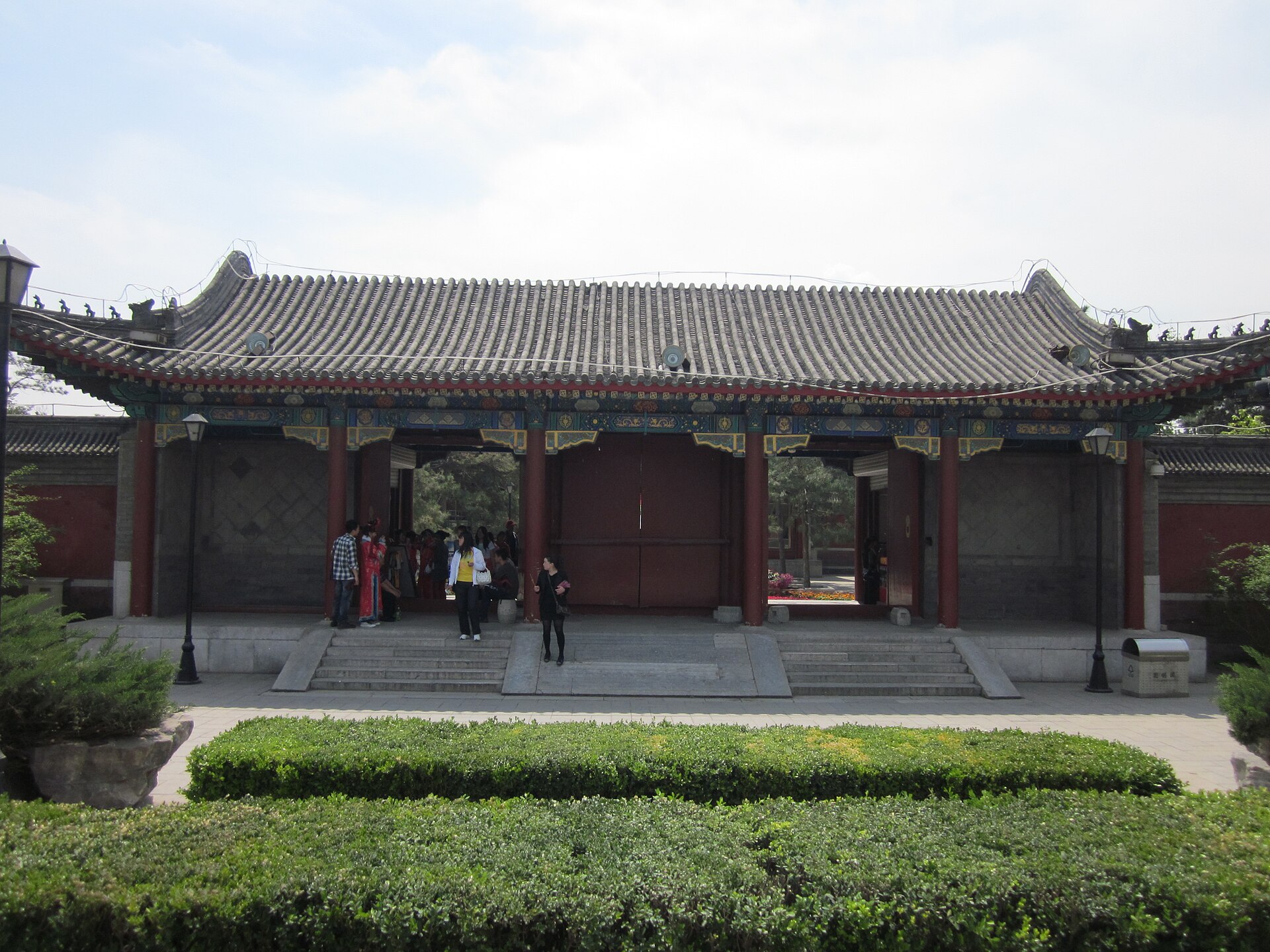 The entrance to the Old Summer Palace park