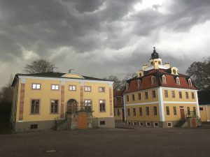 The western cavalier house