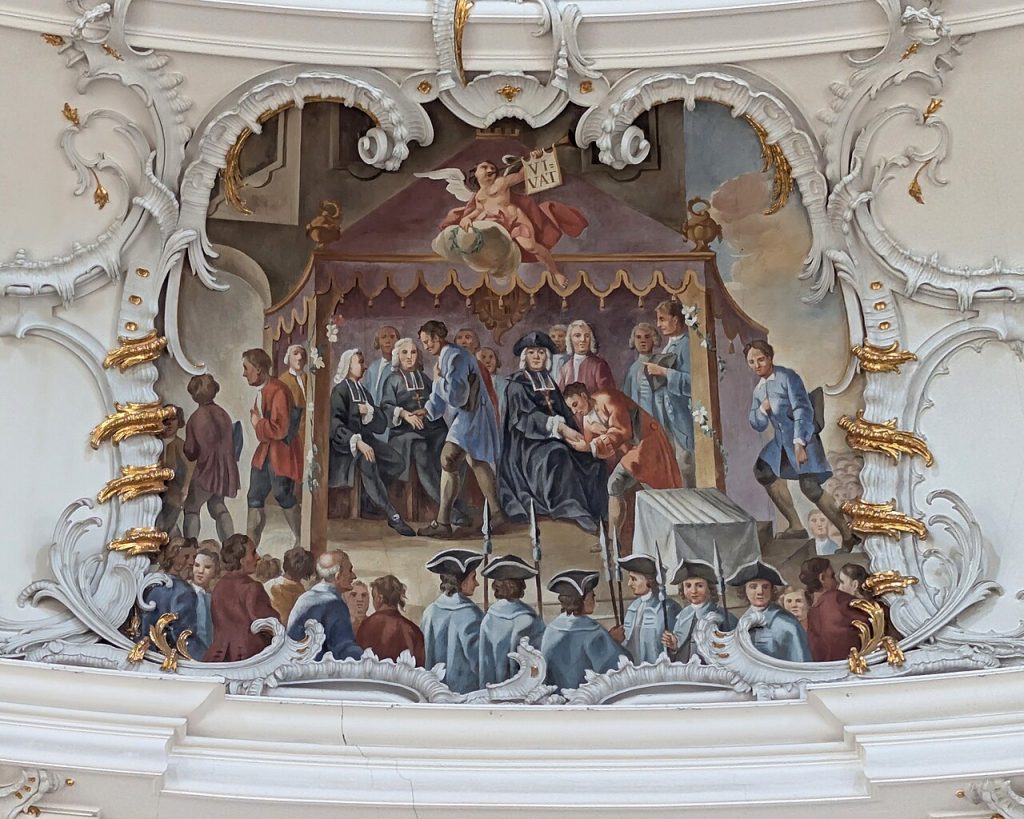 Another view of the central hall
