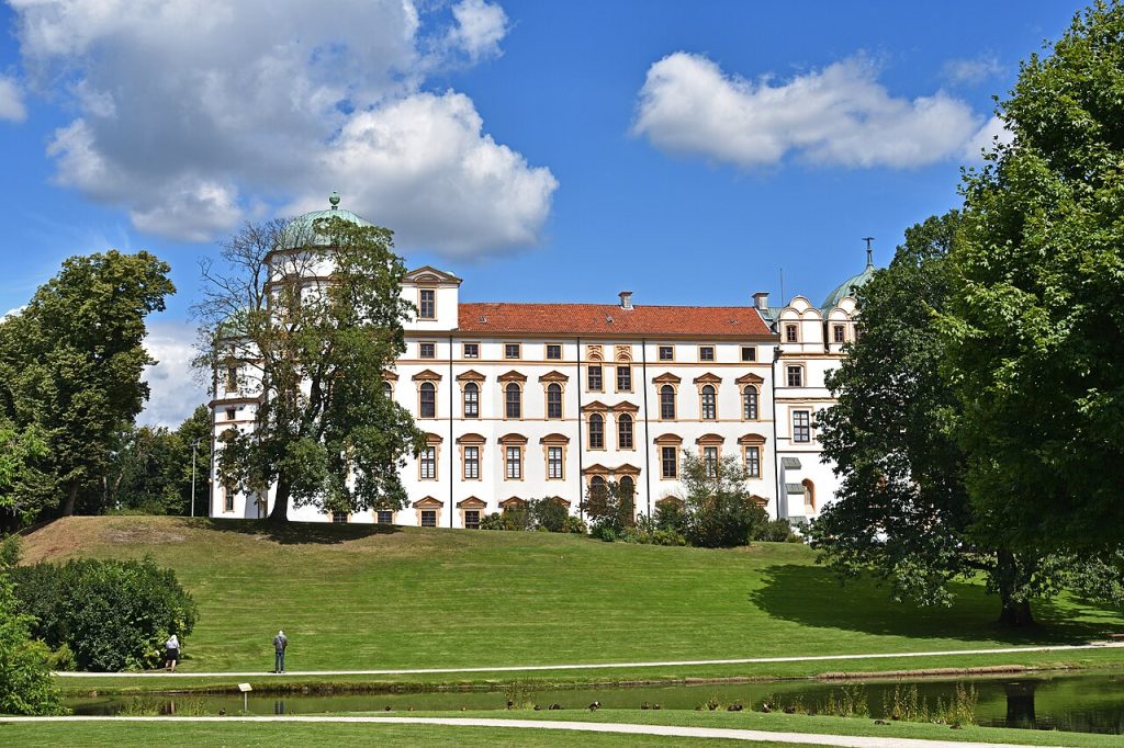 The south side of the palace
