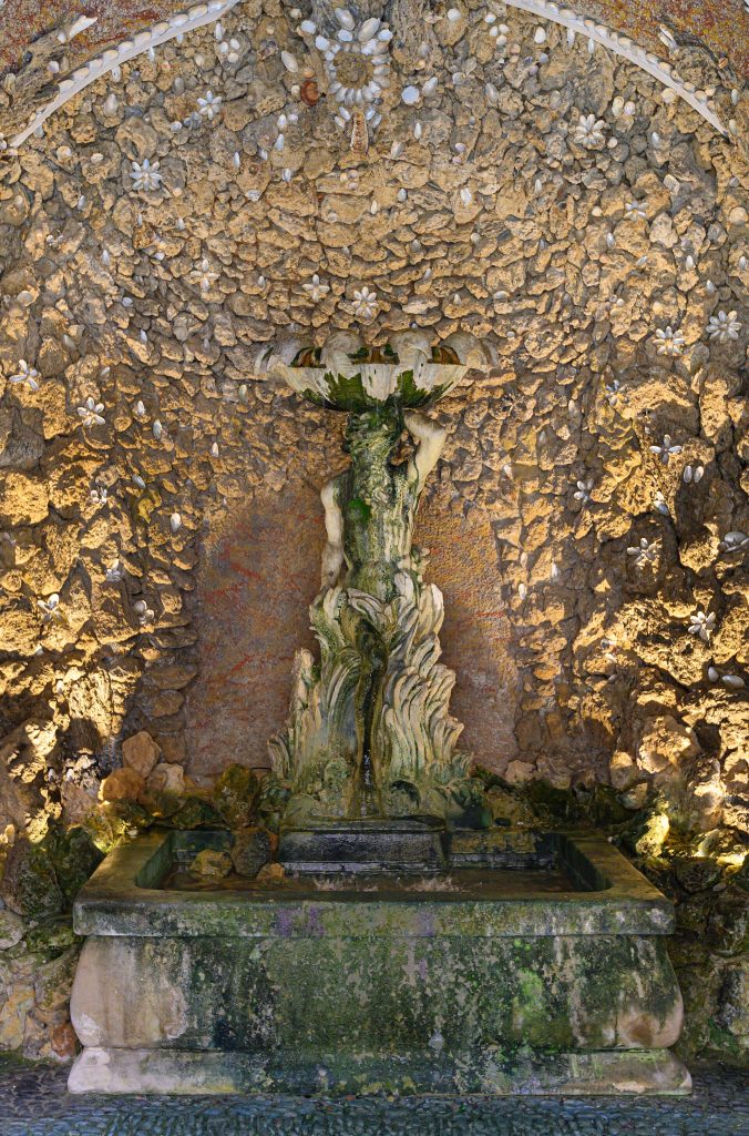 The grotto in the palace gardens