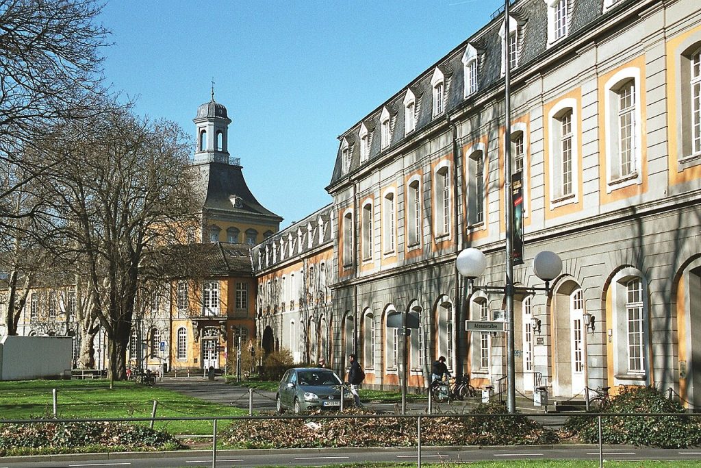 The gallery wing