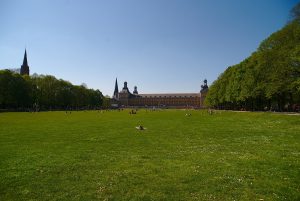 The palace in spring