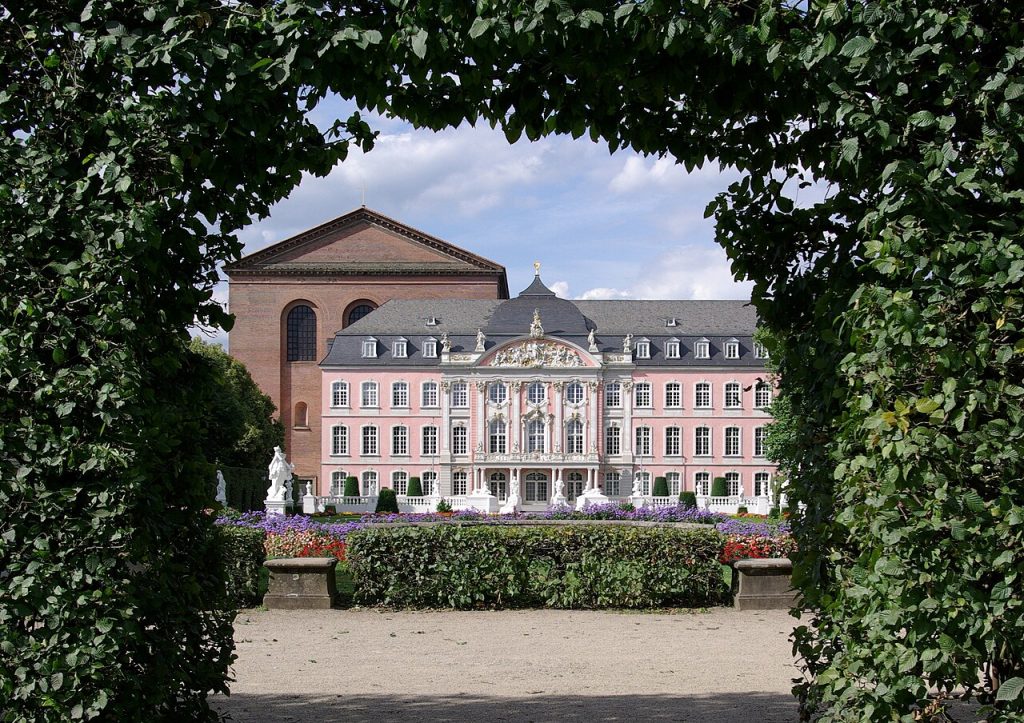 The pink rococo facade of the palace