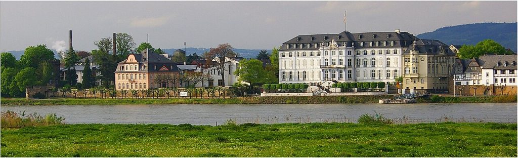 A panorama of the palace