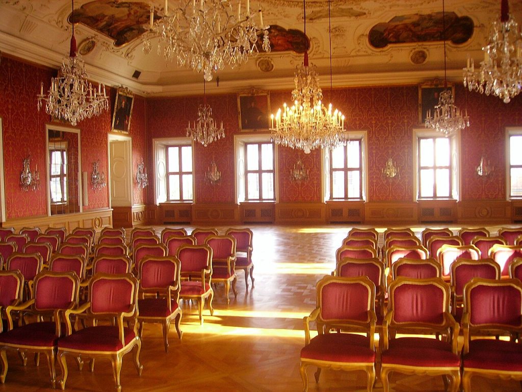 The Festive Hall of the City Palace
