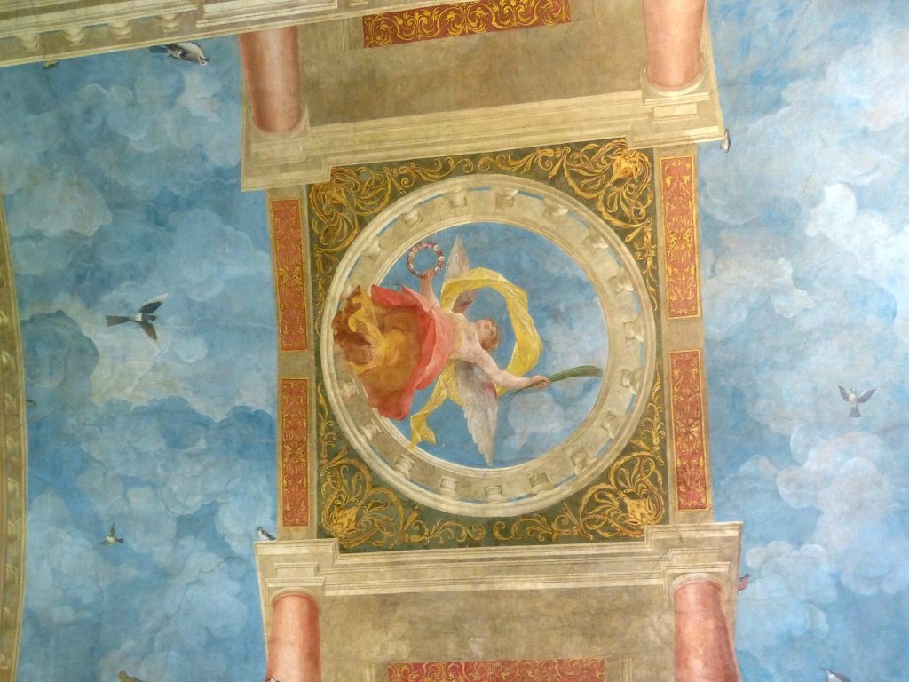 Frescoes on the ceiling of the Festive Hall