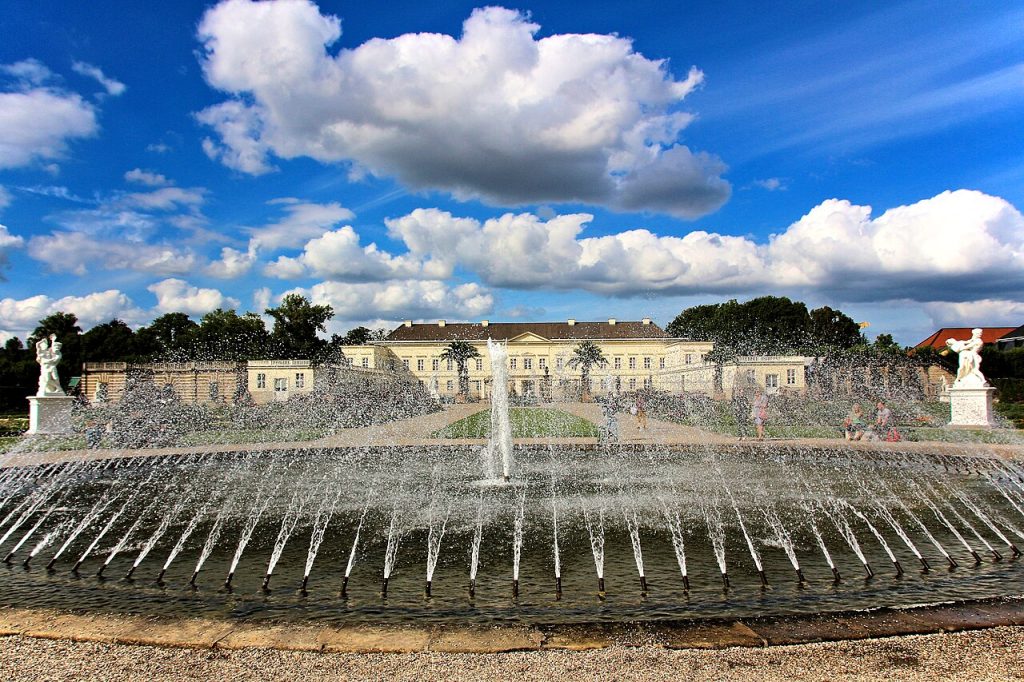 A view toward the palace