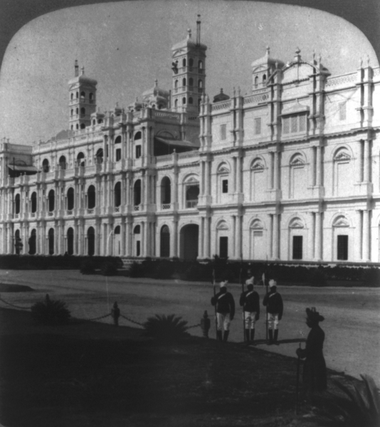 The palace at Gwalior photographed in 1903