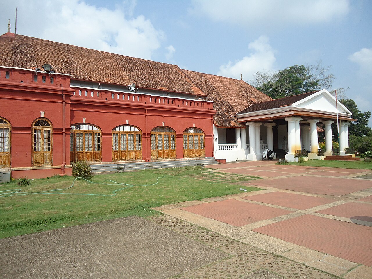 The royal palace amid its gardens