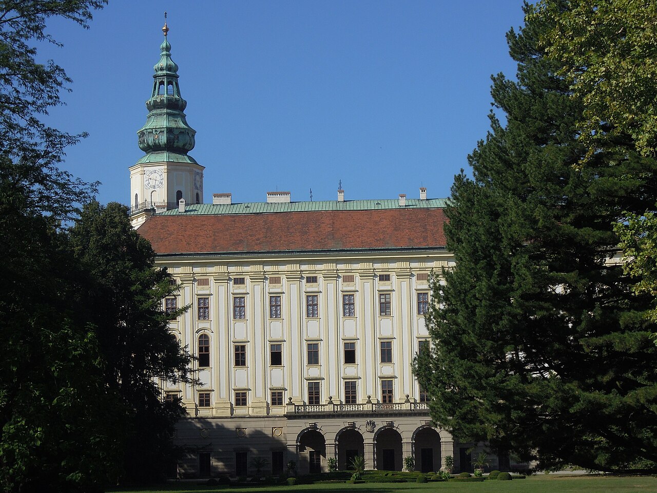 A view of the baroque chateau of Kromeriz