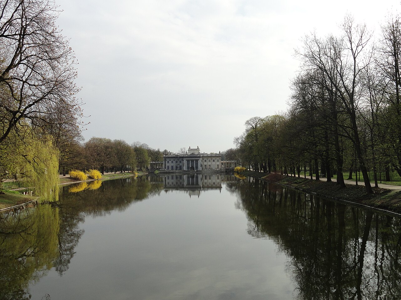 The Palace on the Water at dusk
