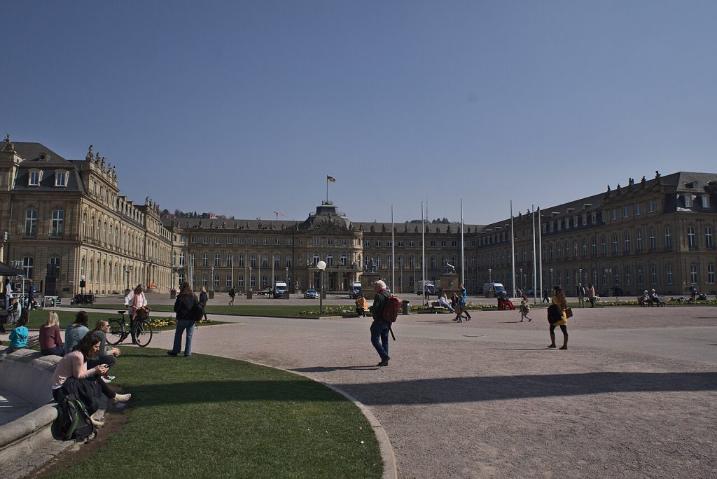 The palace seen from the Konigsbau