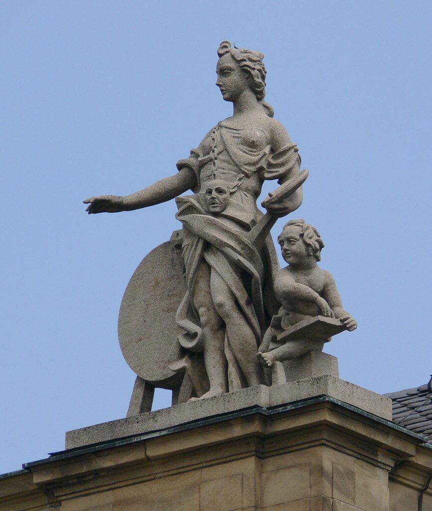 Sculptures on the New Palace
