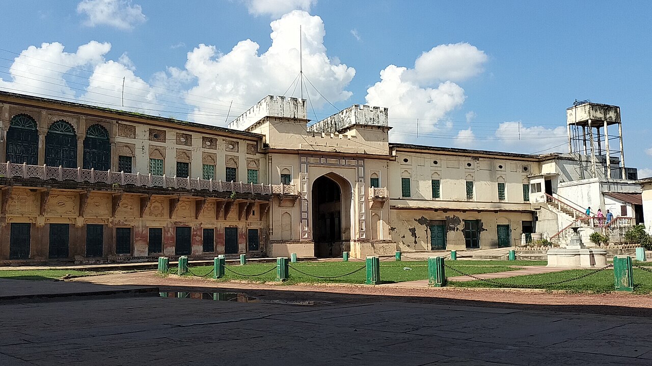 The entrance area of Ramnagar Fort