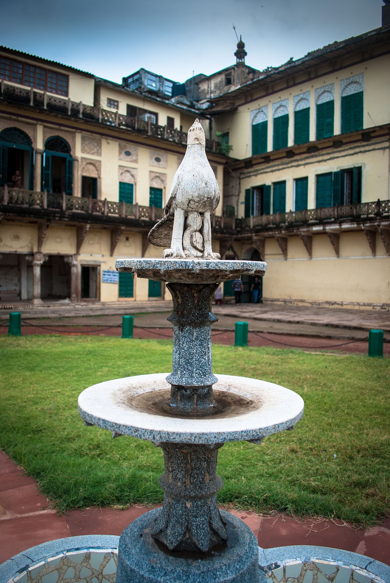 A bird-shaped fountain within Ramnagar Fort