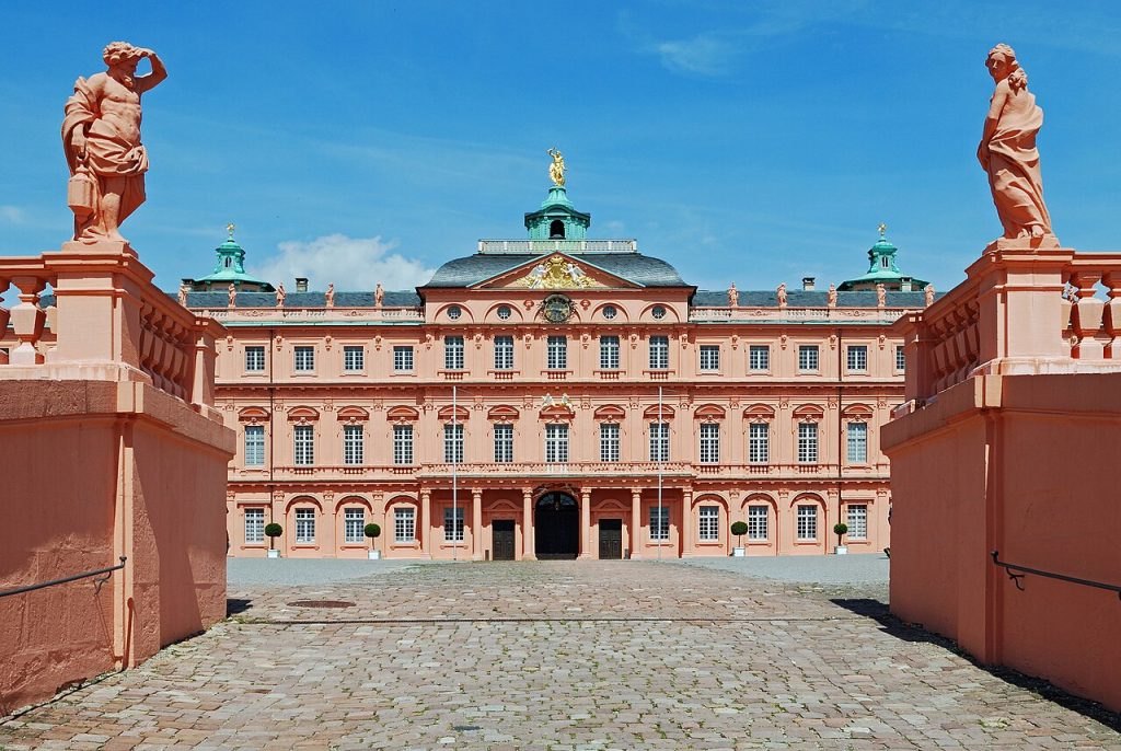 The entrance to the court of honour