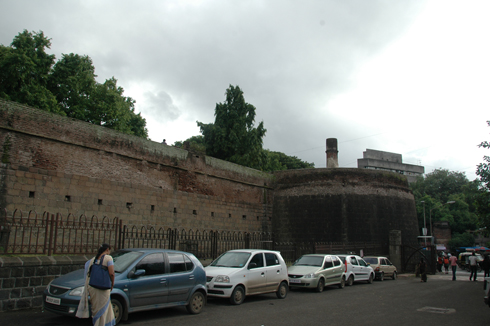 The ramparts of the Shaniwar Wada mansion
