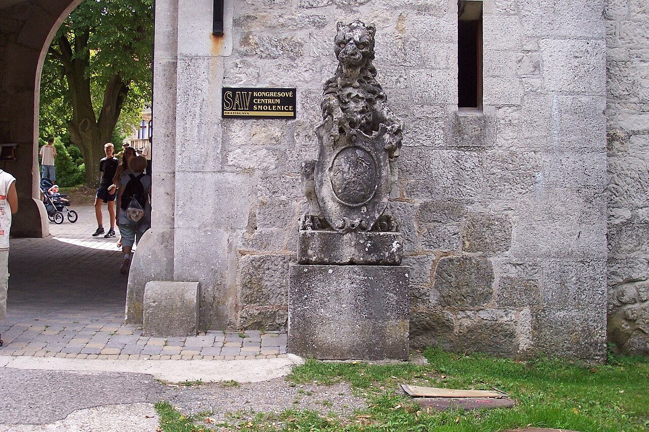 A view of the romantic castle