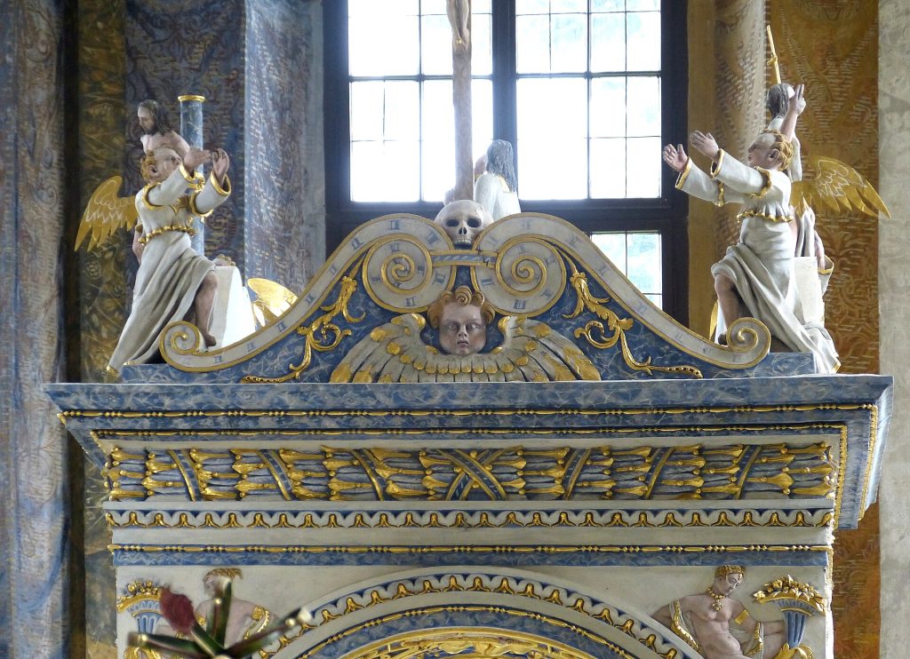 The altar of the castle chapel