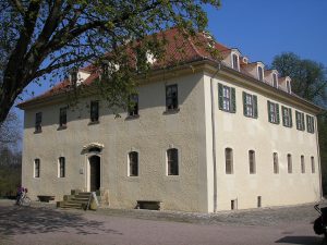 Tiefurt in its park