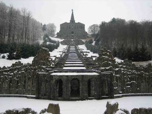 The Hercules monument above the park